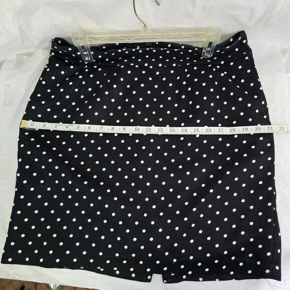 Classic Black & White Polka Dot High Waist Skirt lined With Pockets EUC - Picture 6 of 9